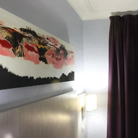 Excelsior Hotel