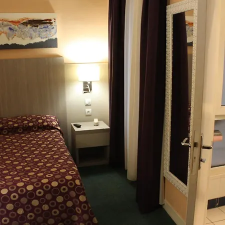 Excelsior 2* Paris